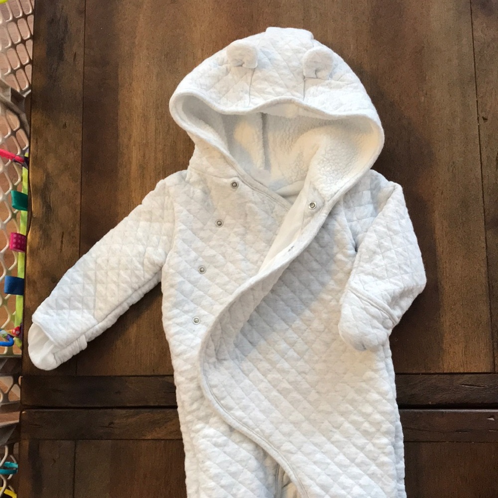 EUC Carters Bunting 9M